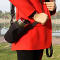 Water Bottle Carrier, Portable Insulated Water Bottle Holder Bag 1000ML with Adjustable Shoulder Strap. 