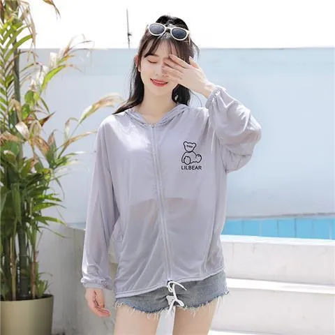 Ice%20Silk%20Sun%20Protection%20Shirt%20Women%202024%20Summer%20New%20Long%20Sleeve%20Thin%20Coat%20Air%20Conditioning%20Blouse%20Loose%20Internet%20Hot%20Sun%20Protection%20Clothing%20-%20Image%204