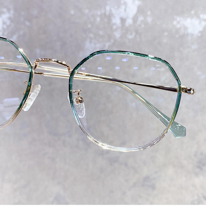 Blue%20ray%20protection%20Blue%20Ray%20Blocking%20Glasses%20Lightweight%20Fashionable%20Big%20frame%20Glasses%20Frames%20Glasses%20Unisex%20Prescription%20ready%20Blue%20light%20blocking%20for%20Office%20use%20Gaming%20Study%20Outdoor%20activities%20-%20Image%207