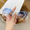 Oversized Luxury Sunglasses Statement Piece Square Frame Big Frame Designer Sunglasses High-End Brand Designer Rimless Sunglasses for Women's Accessory Street Fashion Sun Protection Stylish Outfit Luxury Gift. 