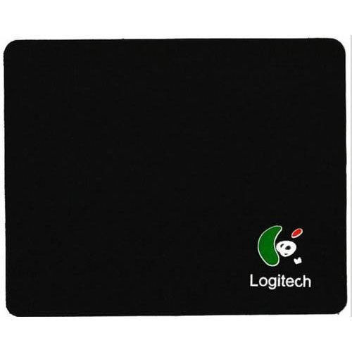 Logitech%20Basic%20Mouse%20Pad%20-%20Image%203