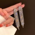 Exquisite Long Tassel Dangle Earrings Alloy Fashion Drop Rings Girl Accessories Female. 