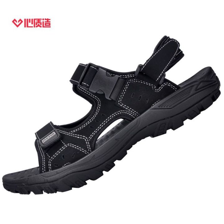 Vietnam%20Leather%20Sandals%20Men%20Beach%20Shoes2023New%20Summer%20Slippers%20Two-Way%20Black%20Sports%20Solid%20Color%20Casual%20Shoes%20-%20Image%205
