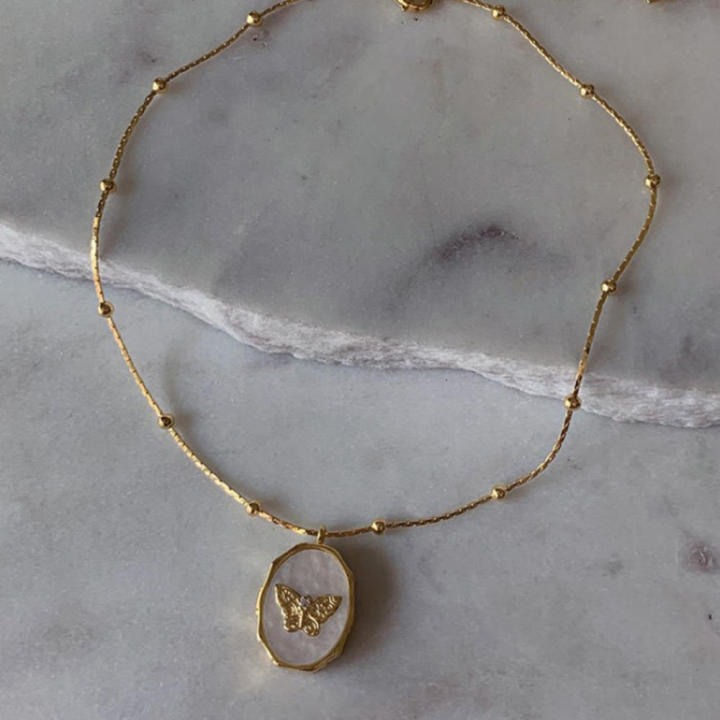 Vintage%20Pendant%20Necklace%20High-Quality%20%20Plated%20%20Embedded%20Photo%20Album%20Locket%20Adjustable%20Chain%20Aesthetic%20Butterfly%20Necklace%20for%20Women's%20Jewelry%20Dress%20Accessorizing%20Keepsake%20Necklace%20Jewelry%20Collector%20-%20Image%207