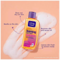 Clean & Clear Foaming Face Wash - Oil-Free, Wont Clog Pores, Removes Oil & 99.8% Pimple Causing Germs, 50 ml 100ml. 