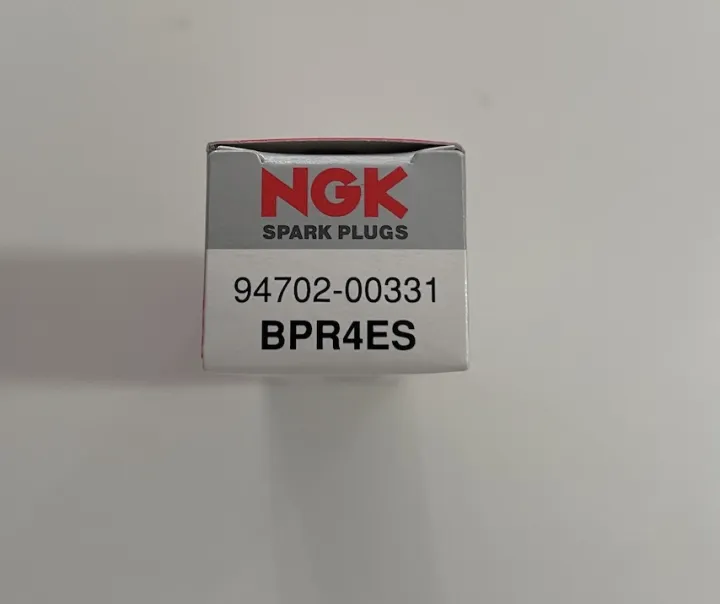 YAMAHA%20NGK%20BPR4ES%20Spark%20plug%20-%20Image%202