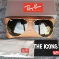 Luxury Fashion  Sunglasses Men UV Ray Cut Polarised Shades For Men. 
