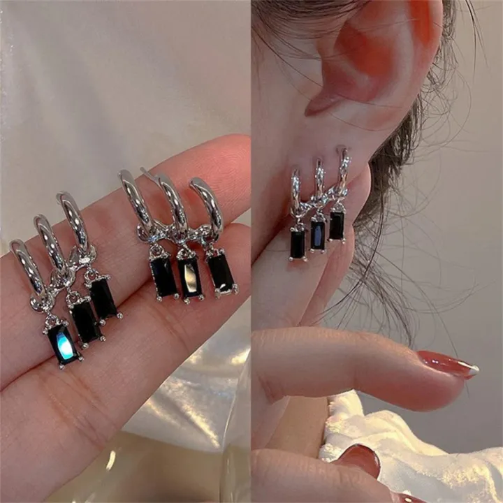 2023%20New%20Design%20Irregular%20U-shaped%20Gold%20Color%20Earrings%20for%20Woman%20Korean%20Crystal%20Fashion%20Jewelry%20Unusual%20Accessories%20Girls%20-%20Image%202