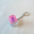 Plastic Mechanical Keyboard Keychain Led Press Button Keychain Realistic Illuminated Led Key Chain for Night Visibility Tech Enthusiasts Gifts For Programmers. 