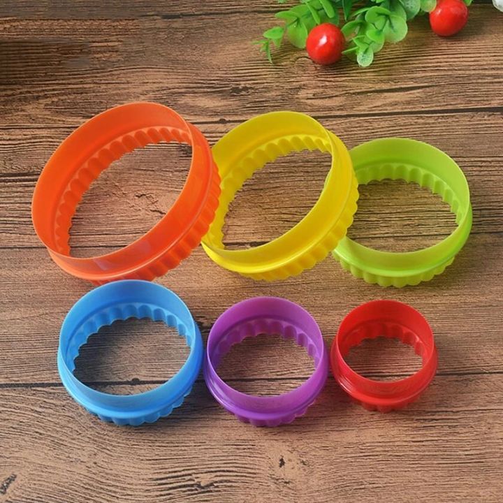 Circle%20Shape%20Cookies%20Cutter%20-%205%20Pcs%20-%20Multi%20Color%206%20pcs/set%20Plastic%20Cupcake%20Round%20Shape%20Cookie%20Cutter%20Baking%20Tools%20Mould%20Cookie%20Cake%20Mold%20Fondant%20Round%20Shape%20Mold%20-%20Image%204