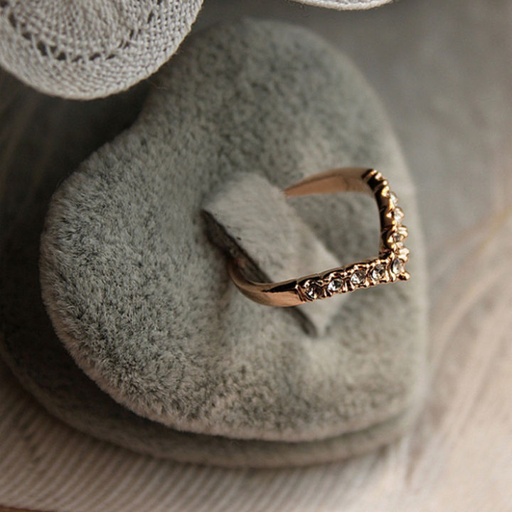 Ring%20Anti-rust%20Women%20V-shaped%20Rhinestone%20Ring%20-%20Image%2010