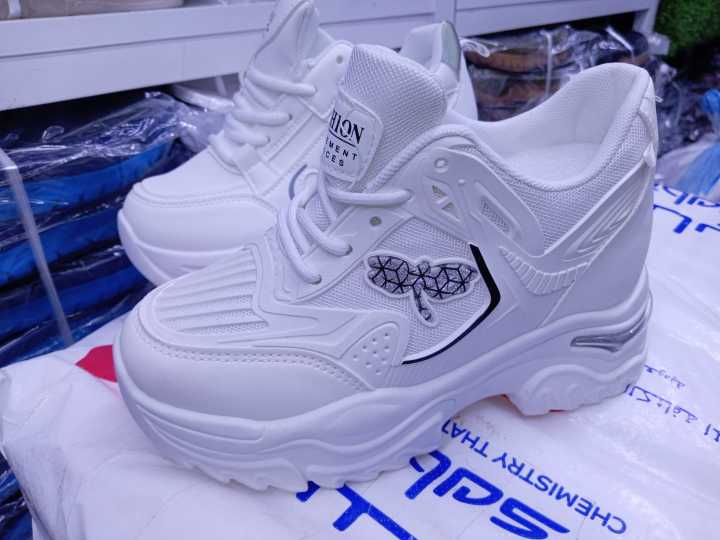 Sneakers%20Shoes%20-%20Image%204