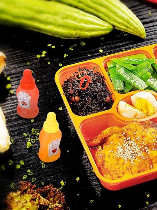4/8pcs%20Mini%20Sauce%20Bottle%20Refillable%20Ketchup%20Honey%20Tomato%20Salad%20Containers%20Bottles%20Portable%20Sauce%20Jars%20Storage%20Dressing%20Dispenser%20-%20Image%203