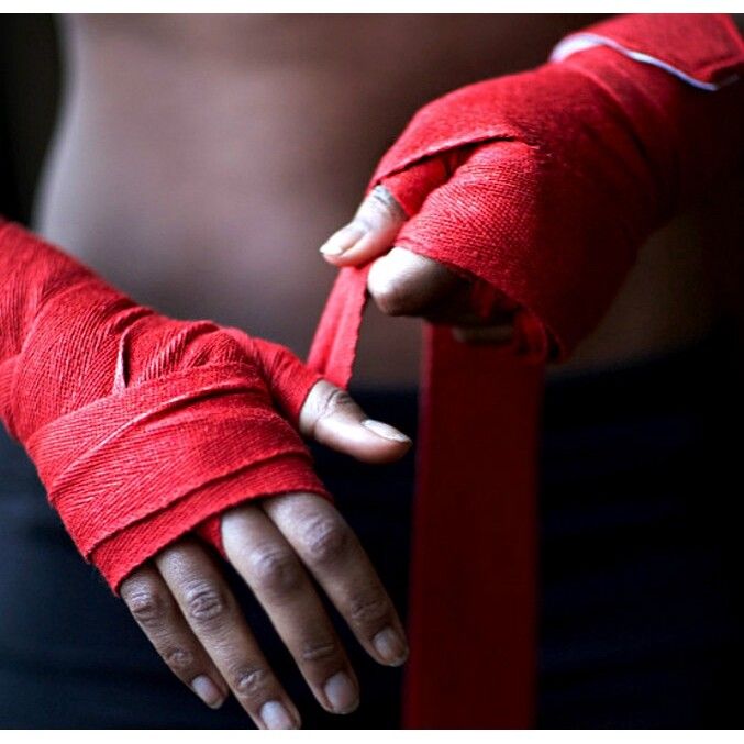 MMA%20Gloves%20Handwraps%20Elastic%20Boxing%20Hand%20Wraps%202pcs%20(pair)%20Muay%20Thai%20Wrap%20Handwrap%202.5M/5M%20-%20Image%202