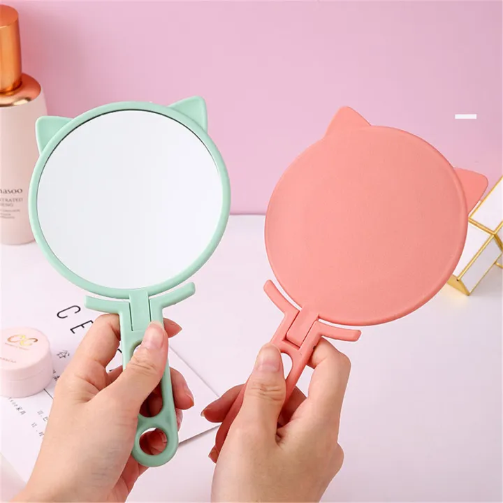 lens%20Hand-held%20makeup%20mirror%20Versatile%20plastic%20Portable%20mirror%20Folding%20handle%20make-up%20mirror%20for%20Travel%20Daily%20makeup%20routine%20Beauty%20professionals%20Makeup%20enthusiasts%20Gift%20option%20-%20Image%208