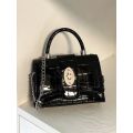High-Grade Chain Bag Niche 2024 One-Shoulder Motorcycle Texture Portable Patent Leather Small Square Bag Crossbody New Women's Western Style. 