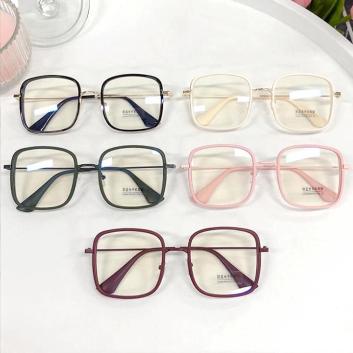Flat%20mirror%20design%20Transparent%20reading%20glasses%20Versatile%20Lightweight%20material%20%20lens%20Computer%20eyeglasses%20%20frame%20UV400%20protection%20Anti-blue%20light%20glasses%20for%20Daily%20use%20Office%20workers%20Students%20Gaming%20-%20Image%204