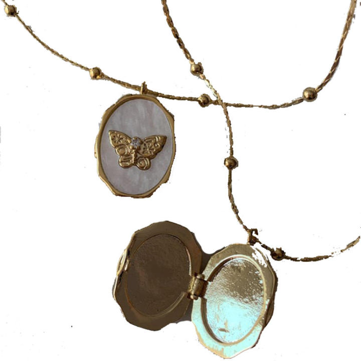 Vintage%20Pendant%20Necklace%20High-Quality%20Embedded%20Plated%20Photo%20Album%20Locket%20Adjustable%20Chain%20Aesthetic%20Butterfly%20Necklace%20for%20Women's%20Jewelry%20Dress%20Accessorizing%20Keepsake%20Necklace%20Jewelry%20Collector%20Sentimental%20Gift%20-%20Image%204