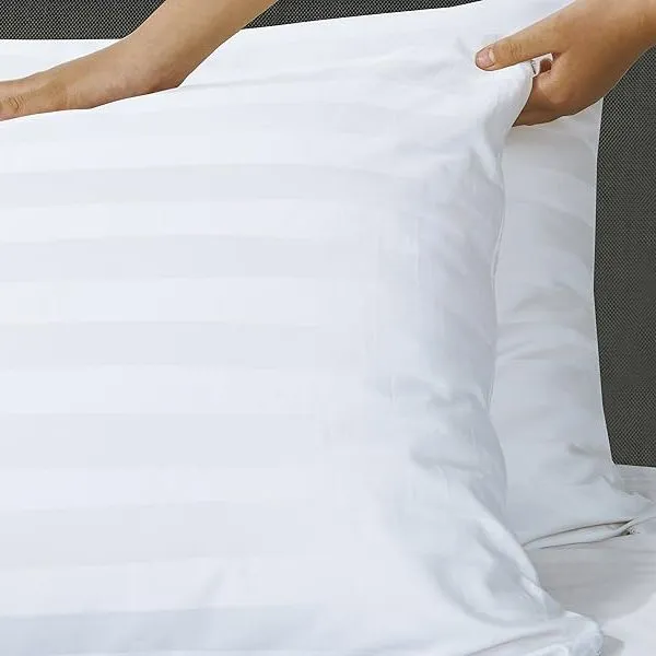 Pillow%20Protector%2020x30%20Size%20100%25%20Egyptian%20Cotton%20Pillow%20Covers,%20Weave%20Cooling%20Pillow%20Cases%20with%20Zipper%20Hidden,%20Breathable%20Non%20Noisy%20Easy%20Care,%202%20Peices%20-%20Image%209