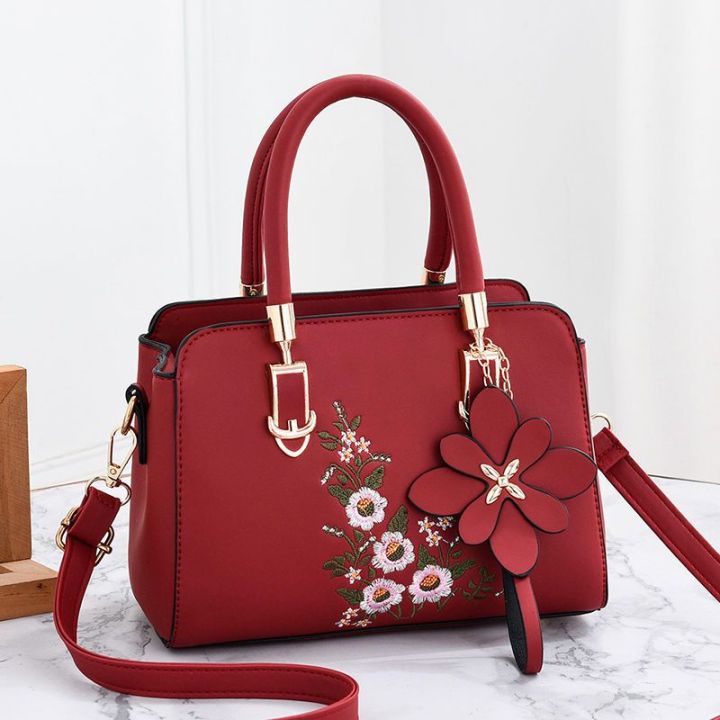 Bag%20Women's2023New%20Handbag%20Korean%20Style%20Fashion%20Bags%20Mother's%20Versatile%20Embroidery%20Shoulder%20Messenger%20Bag%20-%20Image%202
