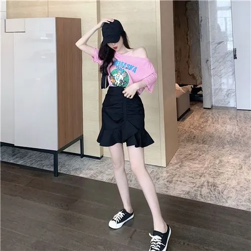 Fashion%20Suit%20Women's%20Spring%20and%20Summer%20New%20Korean%20StyleinsShort%20SleeveTShirt%20Top%20Slimming%20Sheath%20Skirt%20Internet%20Hot%20Two-Piece%20Suit%20-%20Image%206