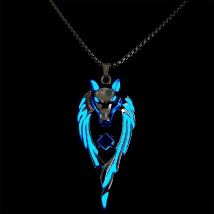 Gift%20Glow%20In%20The%20Dark%20Wolf%20Pendant%20Necklace%20Punk%20Hiphop%20Animal%20Sweater%20Chain%20Luminous%20Vintage%20Glowing%20Necklace%20Men%20Boy%20-%20Image%207