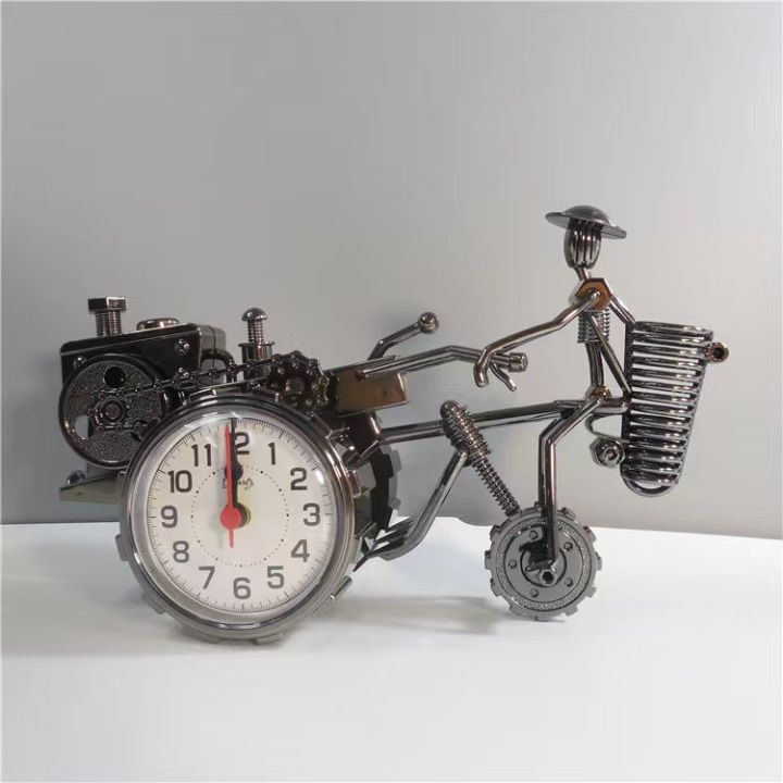 Retro%20Nostalgic%20Tractor%20Alarm%20Clock%20Creative%20Student%20Bedside%20Little%20Alarm%20Clock%20Wake%20up%20Children%20Table%20Clock%20Ornaments%20-%20Image%206
