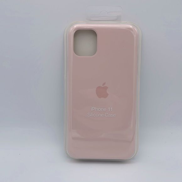 Super%20Premium%20Silicone%20Case%20For%20iPhone%2011%20Back%20Cover%20With%20Logo%20Official%20Luxury%20Plain%20Textured%20Protective%20Silicon%20Case%20For%20Girls%20Boys%20-%20Image%204