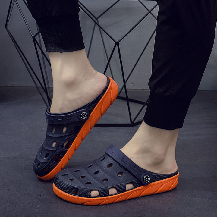 Korean%20Style%20Casual%20Hollow-out%20Non-Slip%20Hole%20Shoes%20Men's%20Vietnam%20Rubber%20Beach%20Shoes%20Soft%20Bottom%20Travel%20Shoes%20Breathable%20Leather%20Shoes%20-%20Image%203