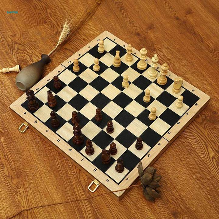 Wood%20Board%20Game%20Set%20Classic%20Collection%20Chess%20Set%20Foldable%20Storage%20Case%20-%20Image%203