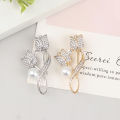 1Pc Brooch Rhinestone Tulip Flower Brooch Anti-glare Suit Brooch Collar Pin Jewelry. 