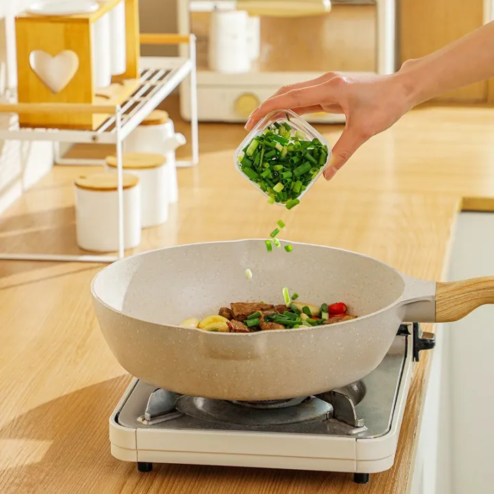 Kitchen%20Portable%20Food%20Grade%20Plastic%20Crisper%20Refrigerator%20Meat%20Compartment%20Frozen%20Sub-Packed%20Box%20Food%20Storage%20Container%20-%20Image%207