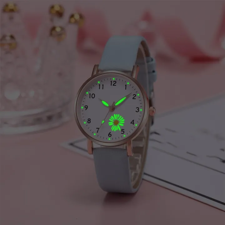 Women%20Fashion%20Casual%20Leather%20Belt%20Small%20Daisies%20Watches%20/Simple%20Ladies%20Dress%20Small%20Dial%20Quartz%20Clock%20Watches%20-%20Image%206