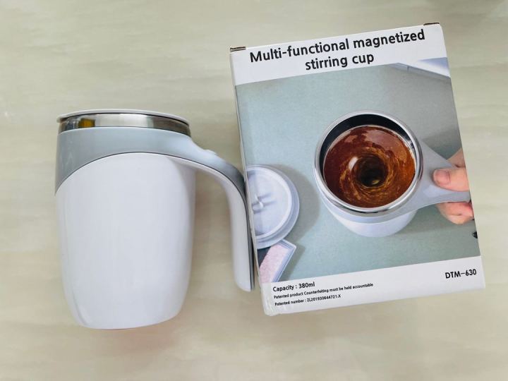 Multi-Functional%20Magnetized%20Stirring%20Cup%20-%20Image%203