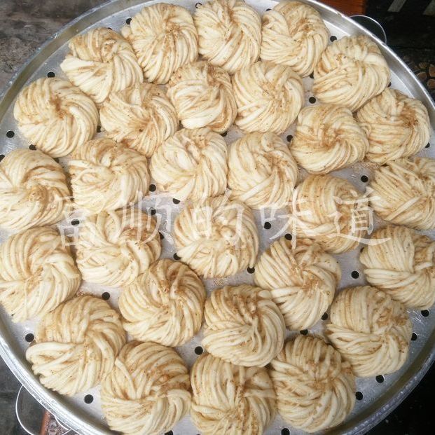 Yibin%20Zigong%20Sweet%20Twisted%20Rolls%20Bird's%20Nest%20Silk%20Breakfast%20Noodles%20Internet%20Celebrity%20Dabao%20Same%20Style%20Mizijun%20Steamed%20Rolls%20-%20Image%205