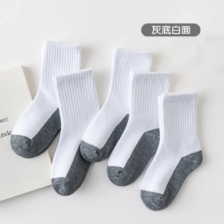 Bracelets%20Campus%20white%20socks%20autumn%20and%20winter%20children's%20gray%20bottom%20medium%20white%20sports%20student%20socks%20solid%20color%20men's%20and%20women's%20big%20children's%20long%20tube%20wholesale%20-%20Image%202