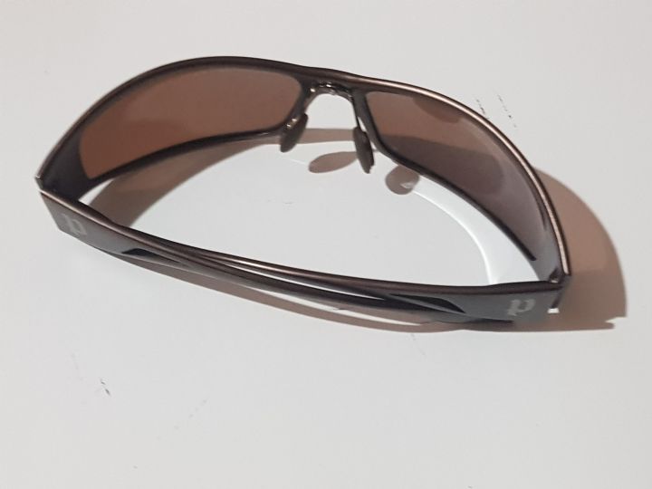 Police%20Men%20Sunglass%20-%208133%20-%20Image%203