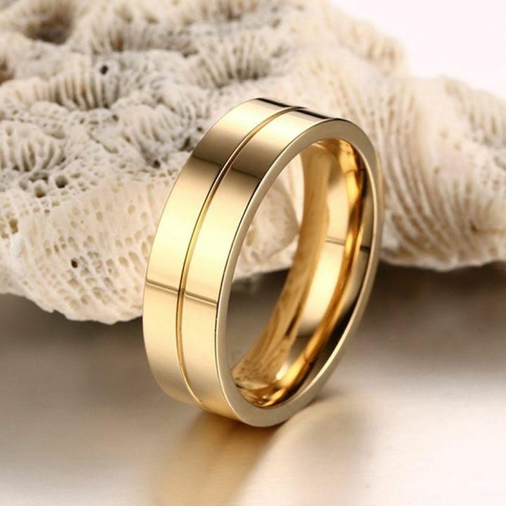 Mens%20Gold%20Plated%20wedding%20ring%20-%20Image%206