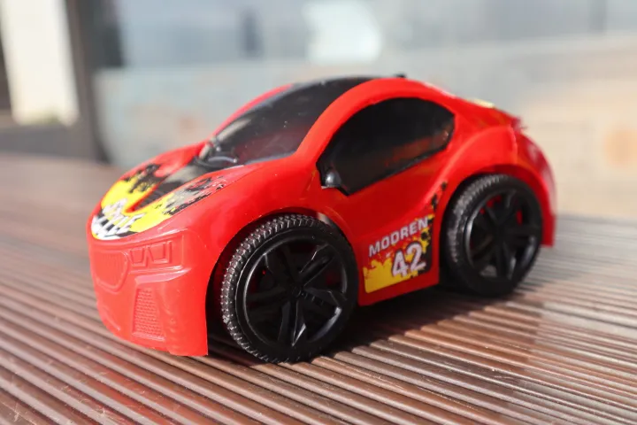 Red%20Colour%20Racing%20Car%20-%20Image%204