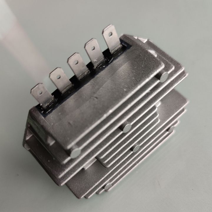 Mower%20Tractor%2012V%20Rectifier%20Voltage%20Regulator%20AM101406%20for%20John%20Deere%20330%20332%20F912%20F915%20Stabilizer%20-%20Image%208