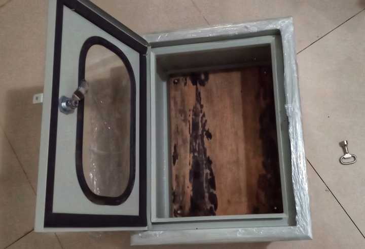 Metre%20Box%20Enclosure%20Meter%20Box%20Enclosure%20High%20Quality%20Brand%20New%20Laser%20cutting%20White%20Colour%20Size%20-%20W%20-%20300/%20H%20-%20400%20/%20D%20150%20-%20Image%203