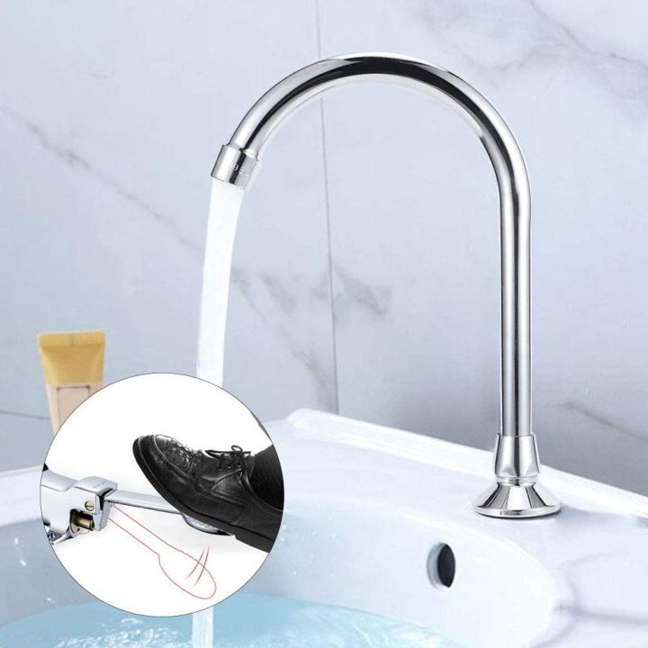 Foot%20operated%20tap/Hand%20free%20tap%20-%20Image%203