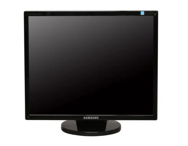 Samsung%2017"%20LCD%20Monitor%20New%20-%20Image%202