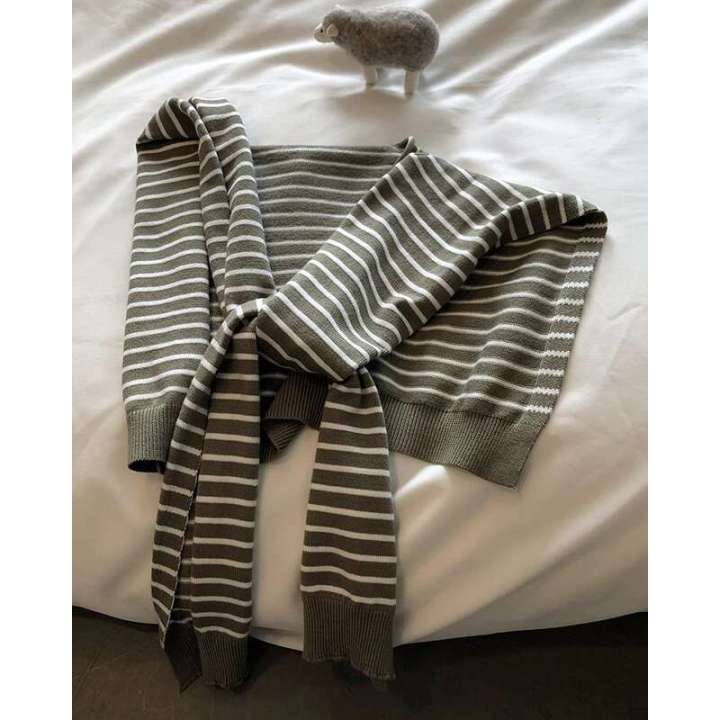 Black%20and%20white%20striped%20knitted%20shawl%20womens%20summer%20dress%20cardigan%20net%20infrared%20matching%20cloak%20air%20conditioning%20scarf%20top%20jacket%20-%20Image%206