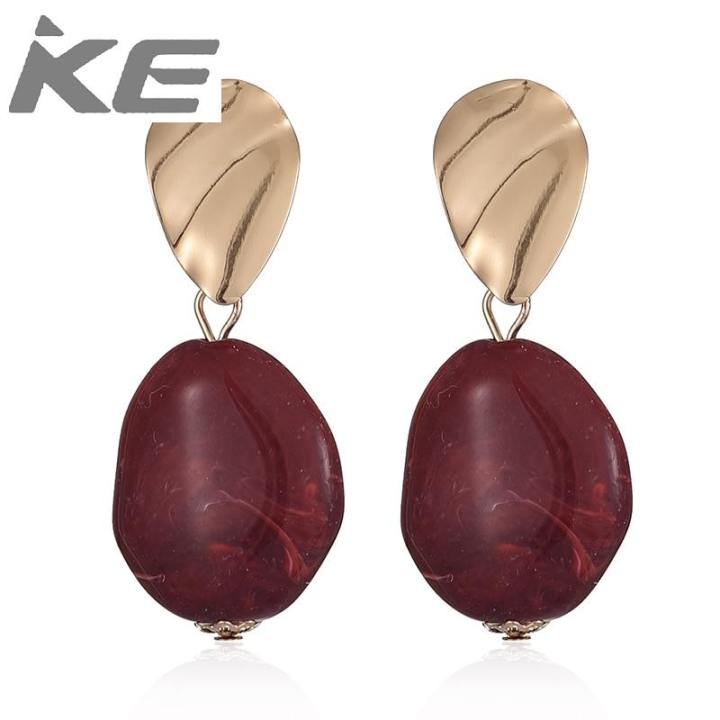 Fall Winter Jewelry Trends Winter 2021 Earring Trends Winter