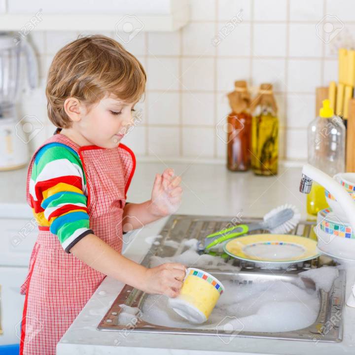 Natural%20Fresh%20100%25%20Dishwashing%20Liquid%20Dish%20Soap%20Dish%20Clean%204L%20-%20Image%209