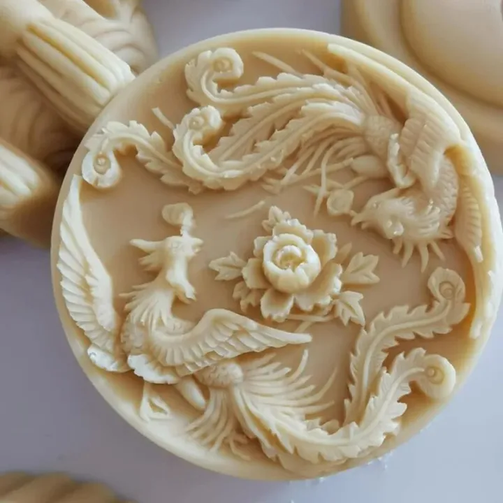 Phoenix%20Design%20Art%20Soap%20Molds%20Round%20Silicone%20Mold%20for%20Natural%20Soap%20Making%20Cake%20Wax%20Aromatherapy%20Gypsum%20Mold%20-%20Image%203