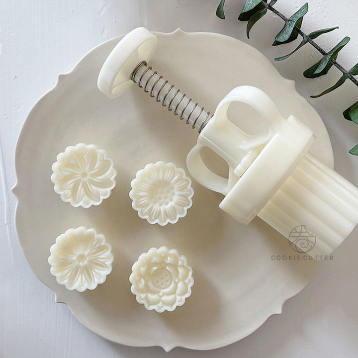 20g%20Mini%20Flower%20Moon%20Cake%20Mold%20Mung%20Bean%20Cake%20Daisy%20Sunflower%20Lotus%20Shape%20Cookie%20Stamp%20Mid-Autumn%20Festival%20Hand%20Pressed%20Pastry%20-%20Image%206