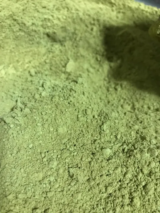 Natural%20Henna%20Powder%20and%20Oil%20Combo%20Set%20-%20Image%202