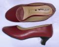 Ladies Shoe Maroon 995. 